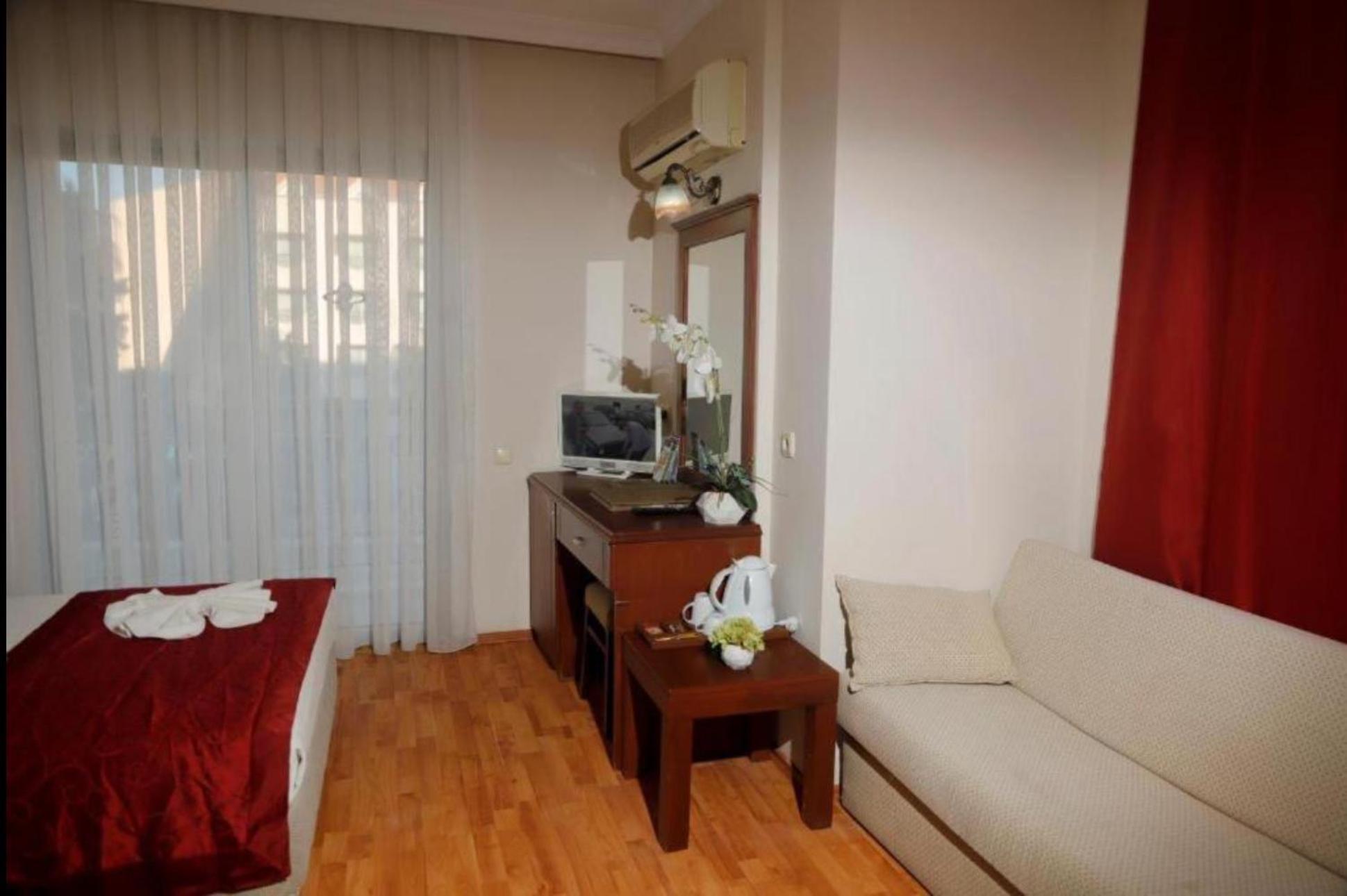 Astoria Park & Selection 4*